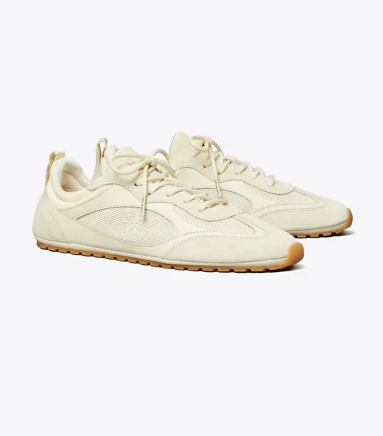 Field Sneaker